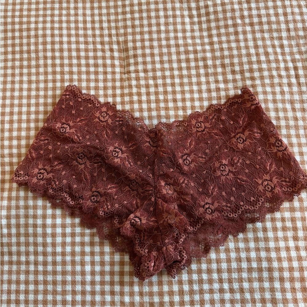 Victoria's Secret Burgundy Lace Panties NWT - Picture 1 of 4